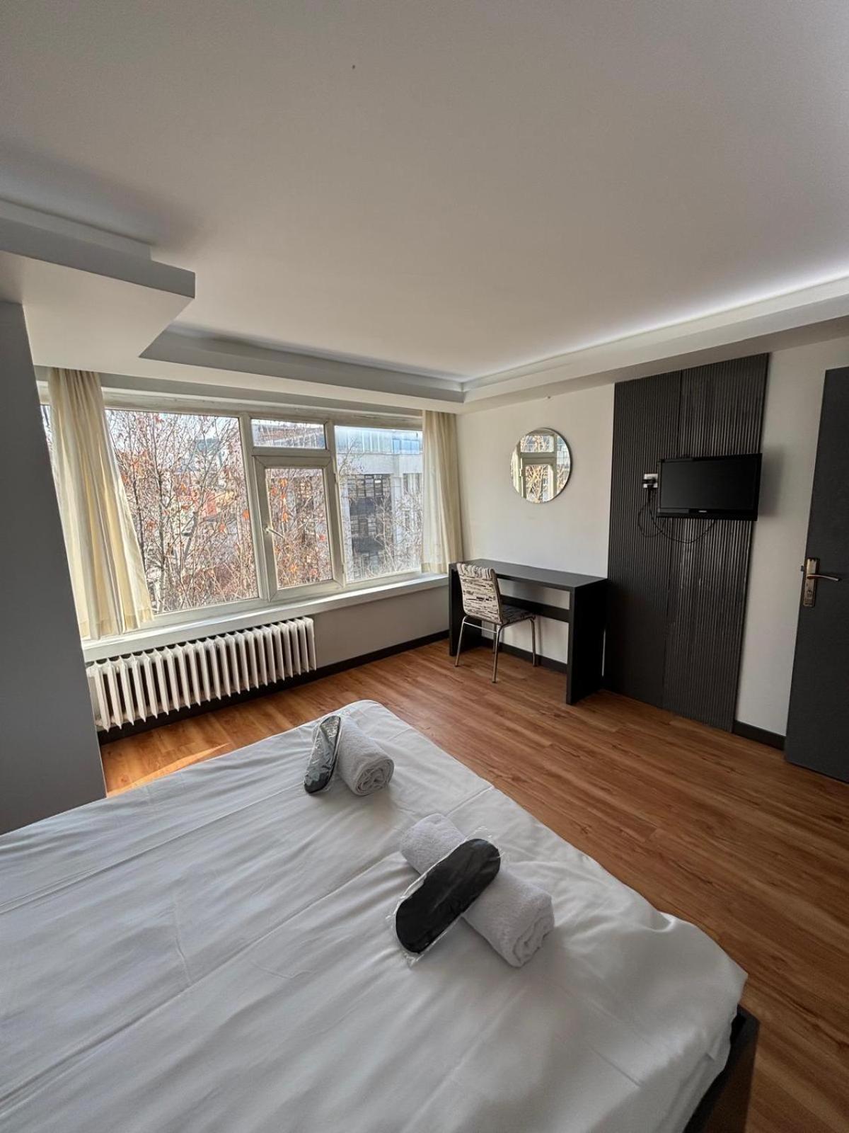 Hotel Abro Necatibey Анкара Екстериор снимка